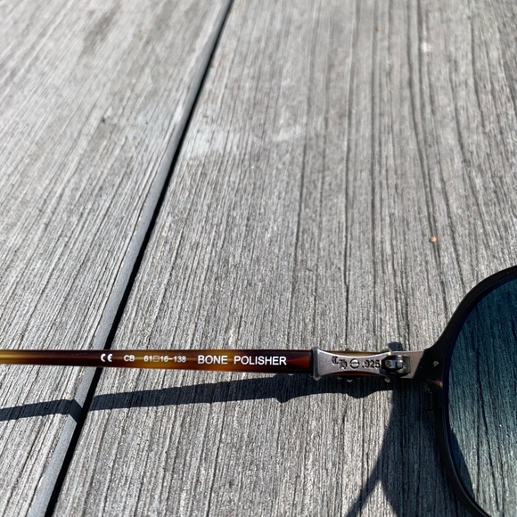 Men's Black Fine Detail Arm Aviator Bone Polisher - Picture 5 of 5